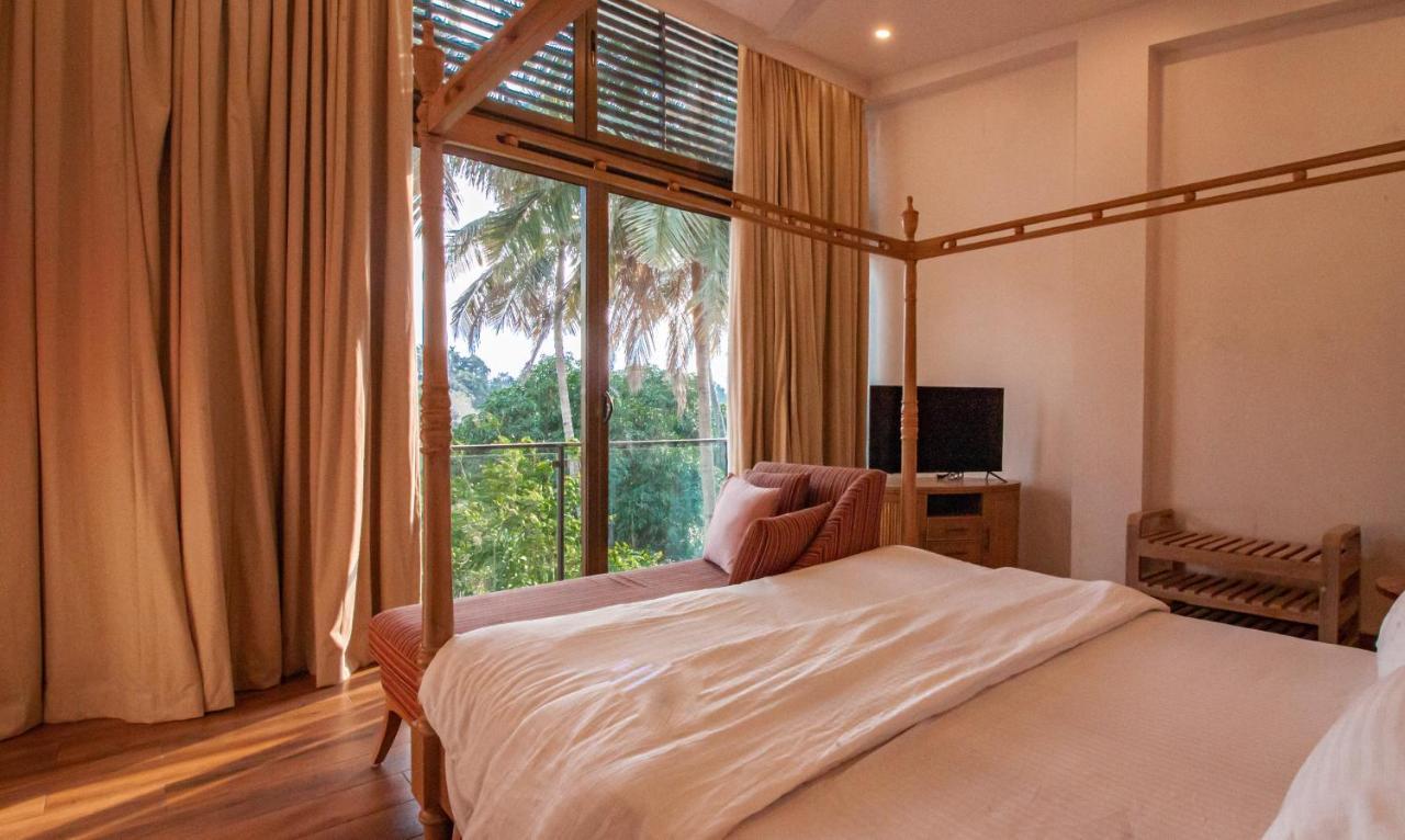 The Cloverleaf Super Luxury Villa Goa With Private Pool, North Goa Candolim Exterior photo